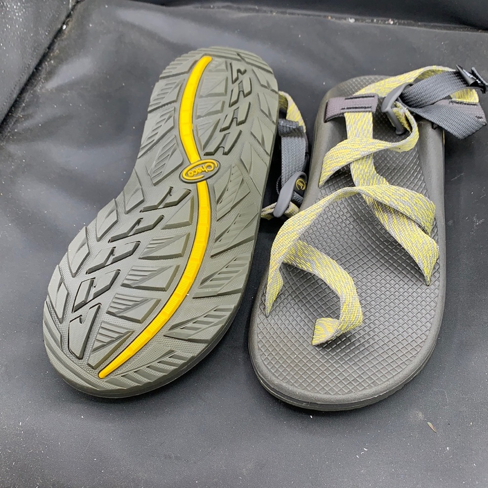 Chaco sandals - Picture 2 of 2